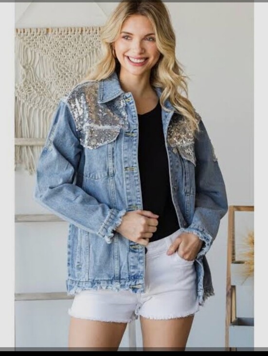 Veveret Jackets & Blazers - Veveret Denim Jacket With Sequin Detail Size Small Or Medium NWOT New